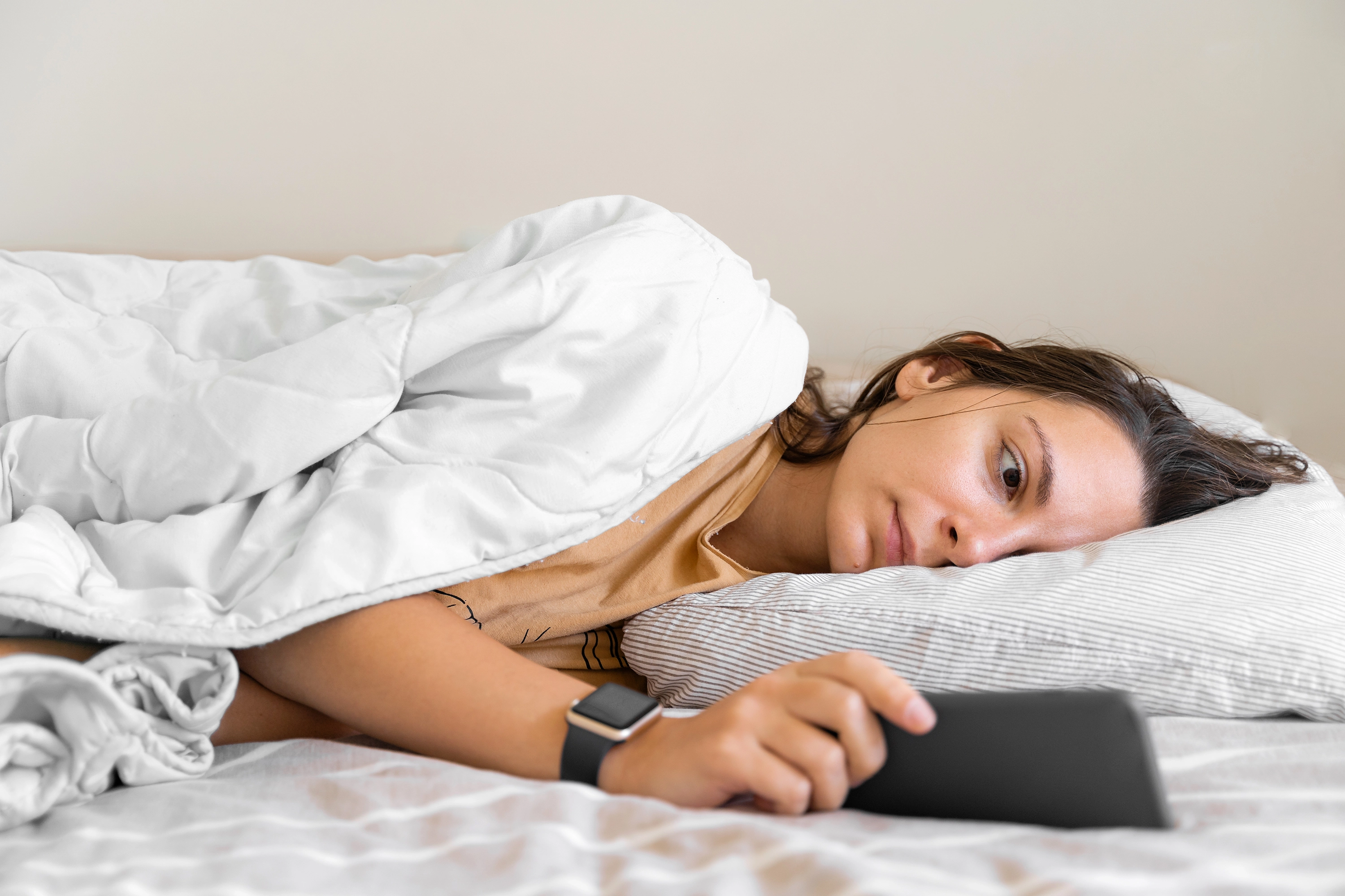 Change fatigue crisis showing 73% of employees exhausted from constant organizational changes
